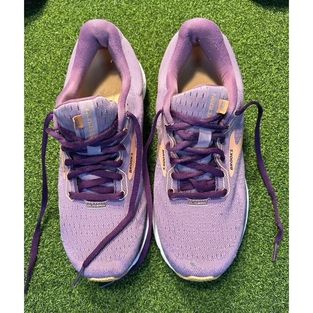 Brooks shoes have